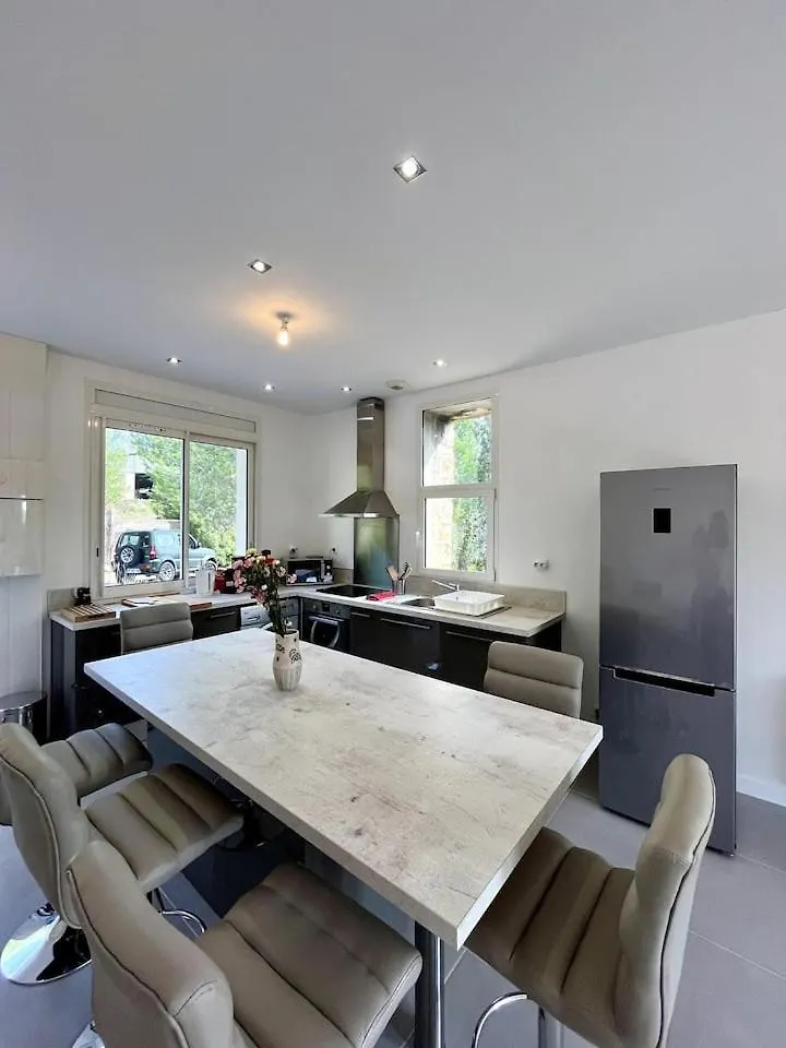 Le Kiwi, Bel Appartement Moderne En Pleine Nature Йер Апартаменты